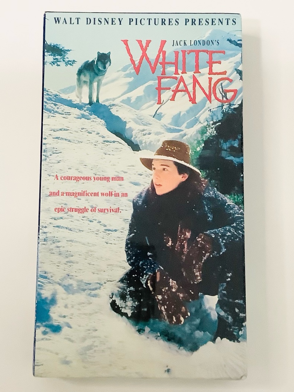 White Fang (Walt Disney Pictures) 1991  VHS Movie. Original SEALED